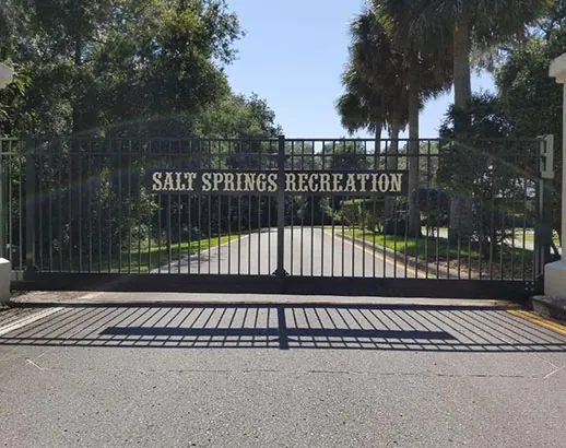 commercial gate